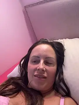 nightingale27 online show from October 2, 9:44 pm