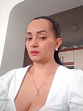 Snapshot of sarita_star chatting on April 23, 3:36 pm sarita star online show from April 23, 3:36 pm