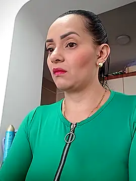 Snapshot of sarita_star chatting on June 17, 2:07 pm sarita star online show from June 17, 2:07 pm