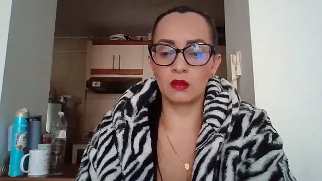 Snapshot of sarita_star chatting on June 29, 8:53 pm sarita star online show from June 29, 8:53 pm