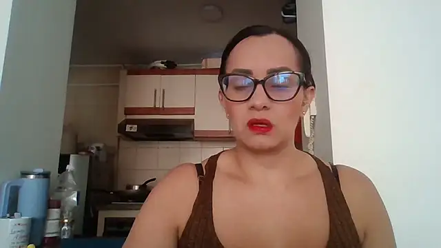 Snapshot of sarita_star chatting on July 14, 6:24 pm sarita star online show from July 14, 6:24 pm