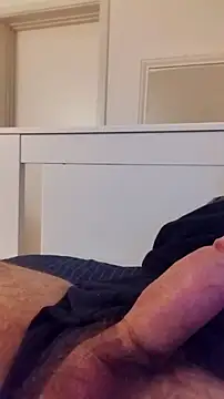 NewJoiner online show from January 12, 9:53 pm