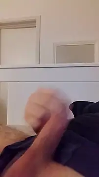 NewJoiner online show from February 22, 5:11 pm