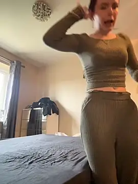 Sophsaysxox online show from November 15, 2:02 pm