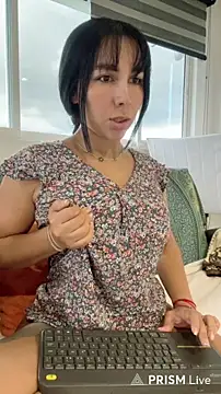 greciadom555 online show from April 14, 9:54 pm