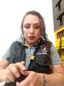 Snapshot of VERONICA__03 chatting on October 23, 2:27 pm VERONICA 03 online show from October 23, 2:27 pm
