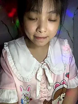 Snapshot of candy___123 chatting on September 23, 2:42 pm candy   123 online show from September 23, 2:42 pm