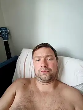 Snapshot of Igore3 chatting on September 28, 7:58 am Igore3 online show from September 28, 7:58 am