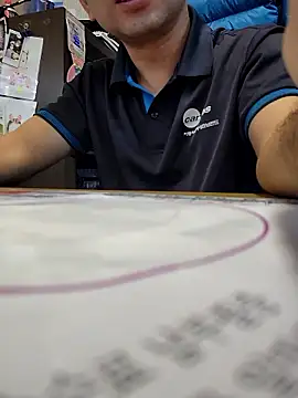 anggllaaa online show from October 22, 1:39 am