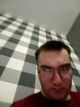 Snapshot of LolGamer54321 chatting on January 31, 7:11 pm LolGamer54321 online show from January 31, 7:11 pm