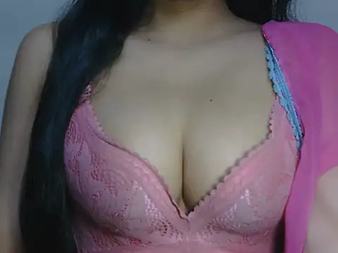 Glamorous Aditi online show from March 26, 6:57 pm