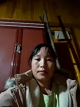 miss-su online show from October 24, 11:12 pm