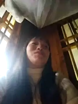 miss-su online show from December 5, 1:36 am