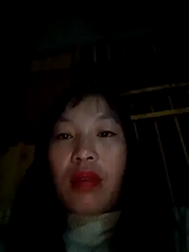 miss-su online show from December 5, 6:15 pm