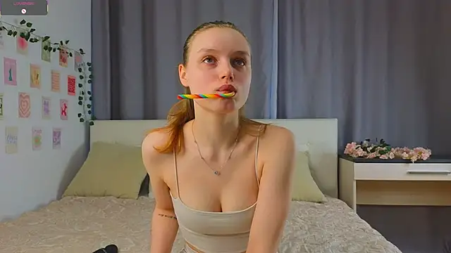 Snapshot of MandaReh chatting on December 2, 4:07 am MandaReh online show from December 2, 4:07 am