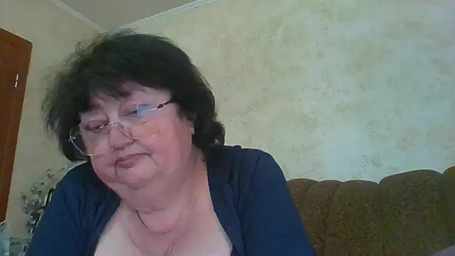 MilaSky5303 online show from April 1, 1:12 pm