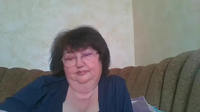 MilaSky5303 online show from April 4, 10:57 am