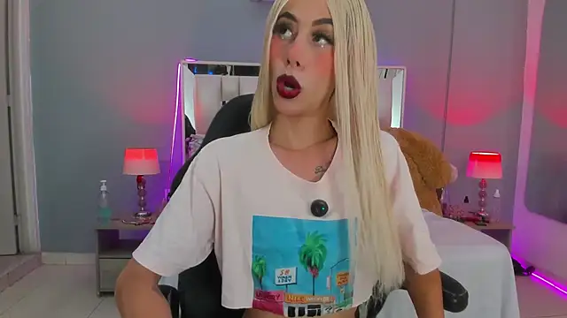 Darlyn tenderhot   online show from October 18, 6:48 am