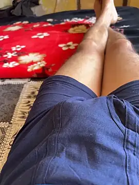 Snapshot of indianshycouple chatting on February 16, 7:59 am indianshycouple online show from February 16, 7:59 am