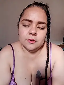 Miss Adriana01 online show from February 6, 5:16 pm