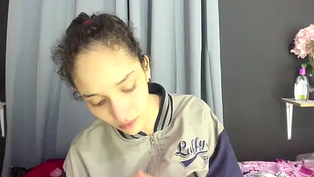 TeensNews18 online show from January 11, 4:06 am