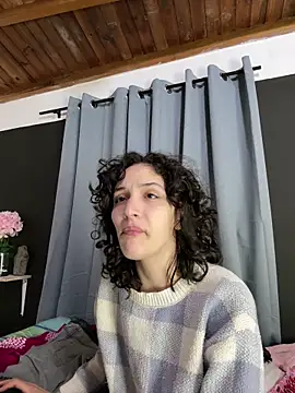 TeensNews18 online show from April 7, 11:15 pm