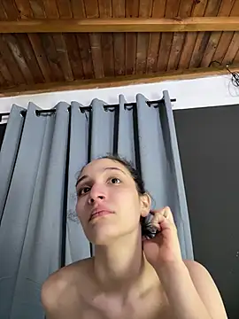 TeensNews18 online show from April 12, 9:42 pm