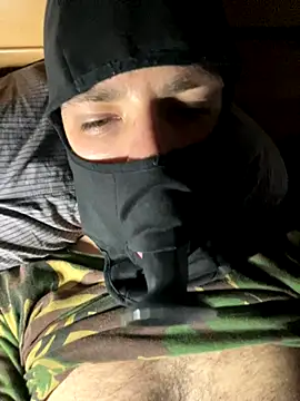 Snapshot of sexyarmy001 chatting on September 13, 8:08 pm sexyarmy001 online show from September 13, 8:08 pm