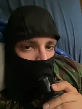 Snapshot of sexyarmy001 chatting on September 16, 3:24 pm sexyarmy001 online show from September 16, 3:24 pm