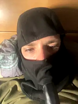 Snapshot of sexyarmy001 chatting on September 23, 8:12 pm sexyarmy001 online show from September 23, 8:12 pm