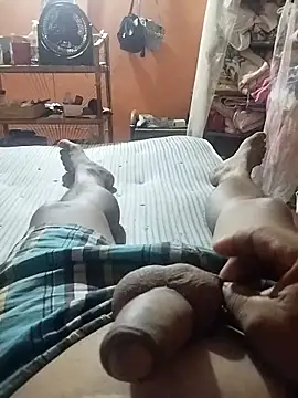 Snapshot of colombiano198720 chatting on September 10, 9:42 am colombiano198720 online show from September 10, 9:42 am