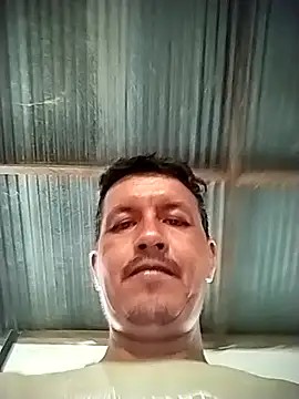 Snapshot of colombiano198720 chatting on September 21, 4:08 pm colombiano198720 online show from September 21, 4:08 pm