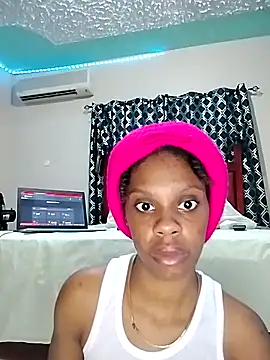 PinkSkyyy online show from December 22, 2:30 am