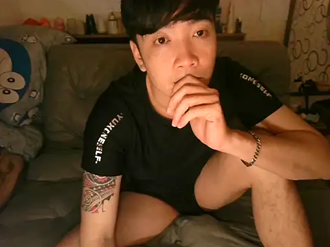 moaman190 online show from March 31, 9:04 pm