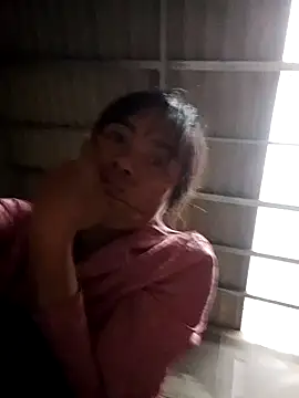 Maymay0033 online show from May 8, 12:05 am