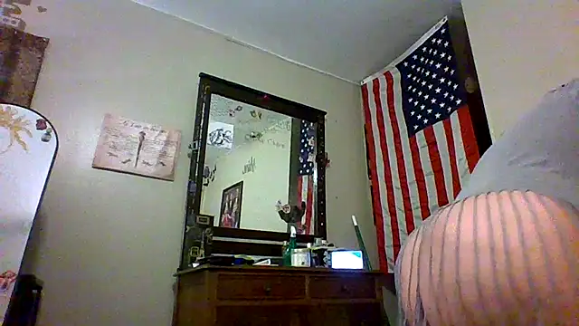 Bored Grandma online show from October 2, 6:53 am