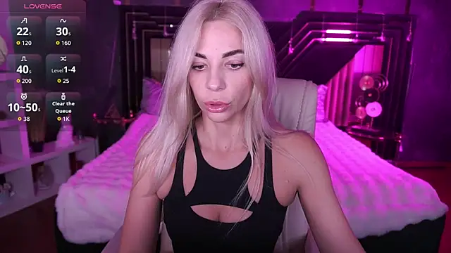 BellaRayyy online show from December 22, 8:17 pm