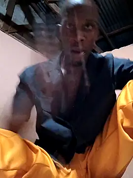 RAWFREAKYVERSE online show from April 2, 5:43 pm