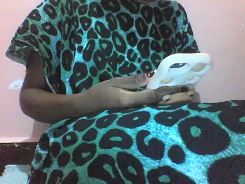 Moongodessy online show from February 8, 6:28 am