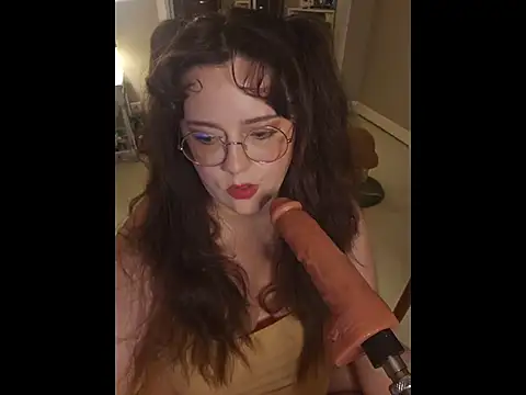 Snapshot of BBWLiLoo chatting on January 17, 9:40 pm BBWLiLoo online show from January 17, 9:40 pm