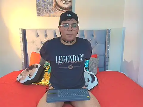 stewart mateo  online show from November 26, 2:12 am