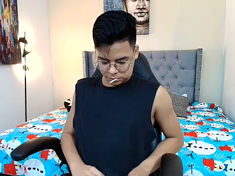 stewart mateo  online show from December 4, 2:21 am