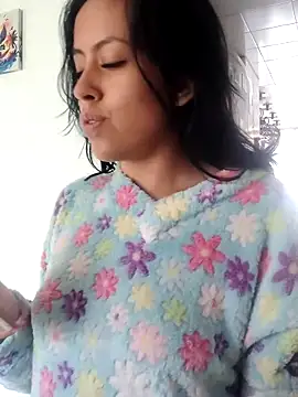 Queen Ashly online show from October 7, 4:37 pm