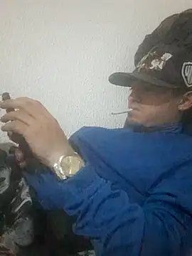 Snapshot of Loquendo2201 chatting on October 11, 3:39 am Loquendo2201 online show from October 11, 3:39 am