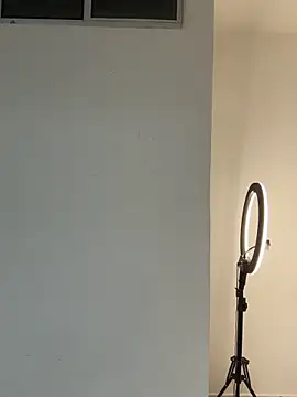 caritobeachdh online show from February 3, 4:43 am