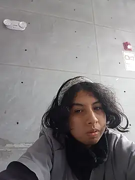 Snapshot of Syndel23 chatting on September 12, 5:02 pm Syndel23 online show from September 12, 5:02 pm