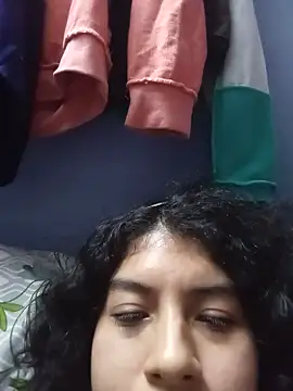 Snapshot of Syndel23 chatting on September 13, 5:07 am Syndel23 online show from September 13, 5:07 am