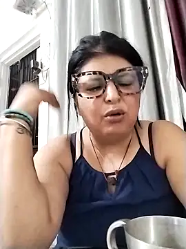 Jann Riya333 online show from May 10, 6:40 am