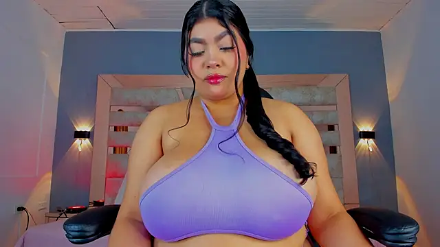 BellaBoobs  online show from December 5, 8:38 pm