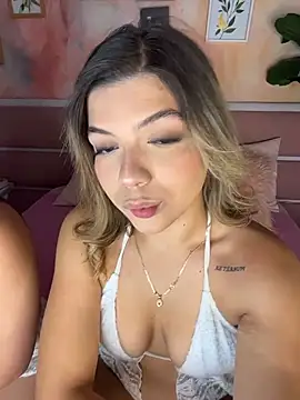 Snapshot of AngelBlushXXX chatting on July 4, 9:21 pm AngelBlushXXX online show from July 4, 9:21 pm